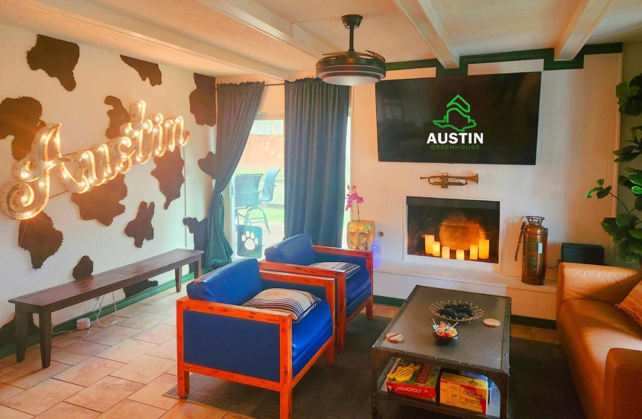 Austin Uncommon Room Rentals Exterior photo