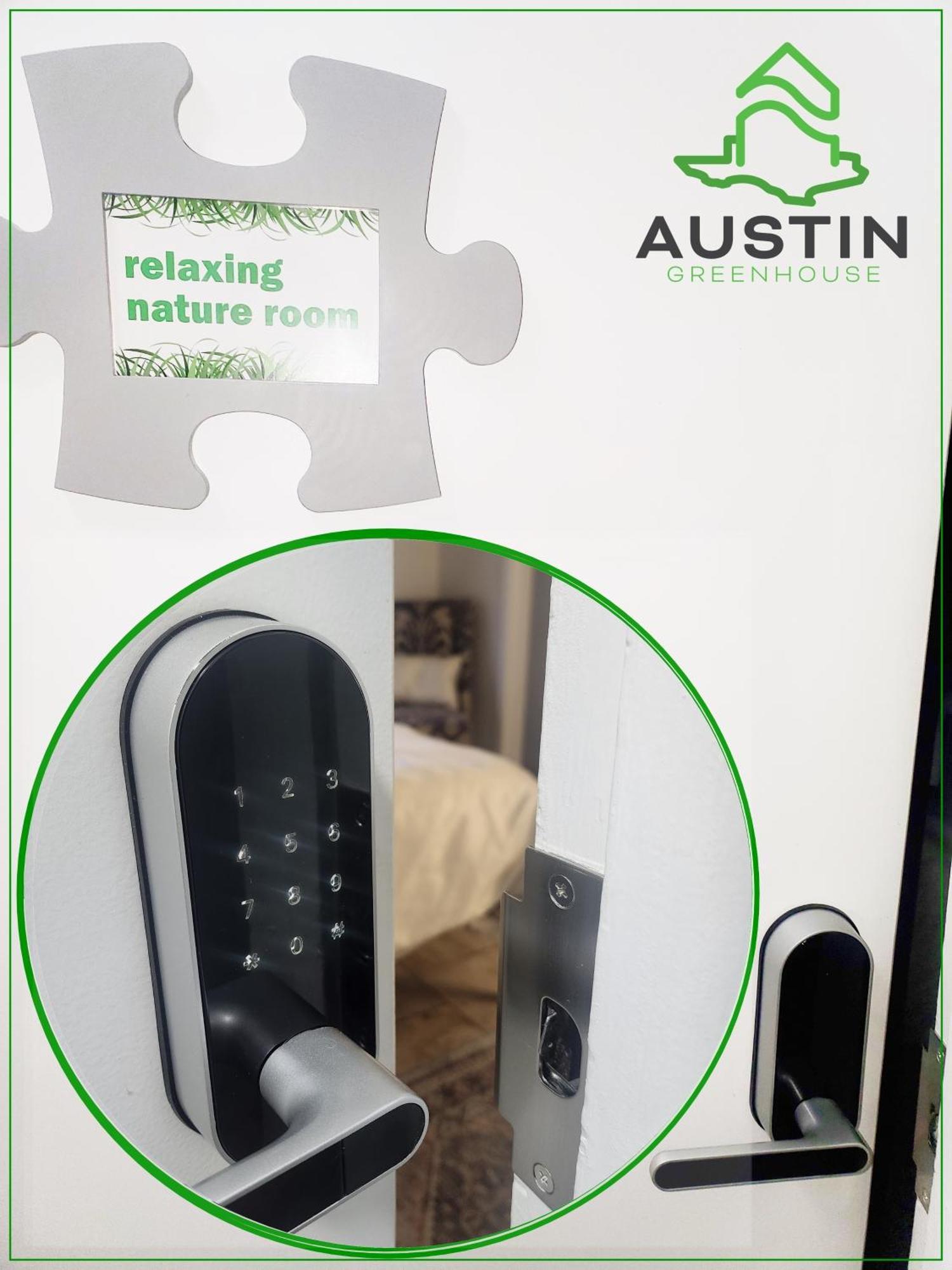 Austin Uncommon Room Rentals Exterior photo