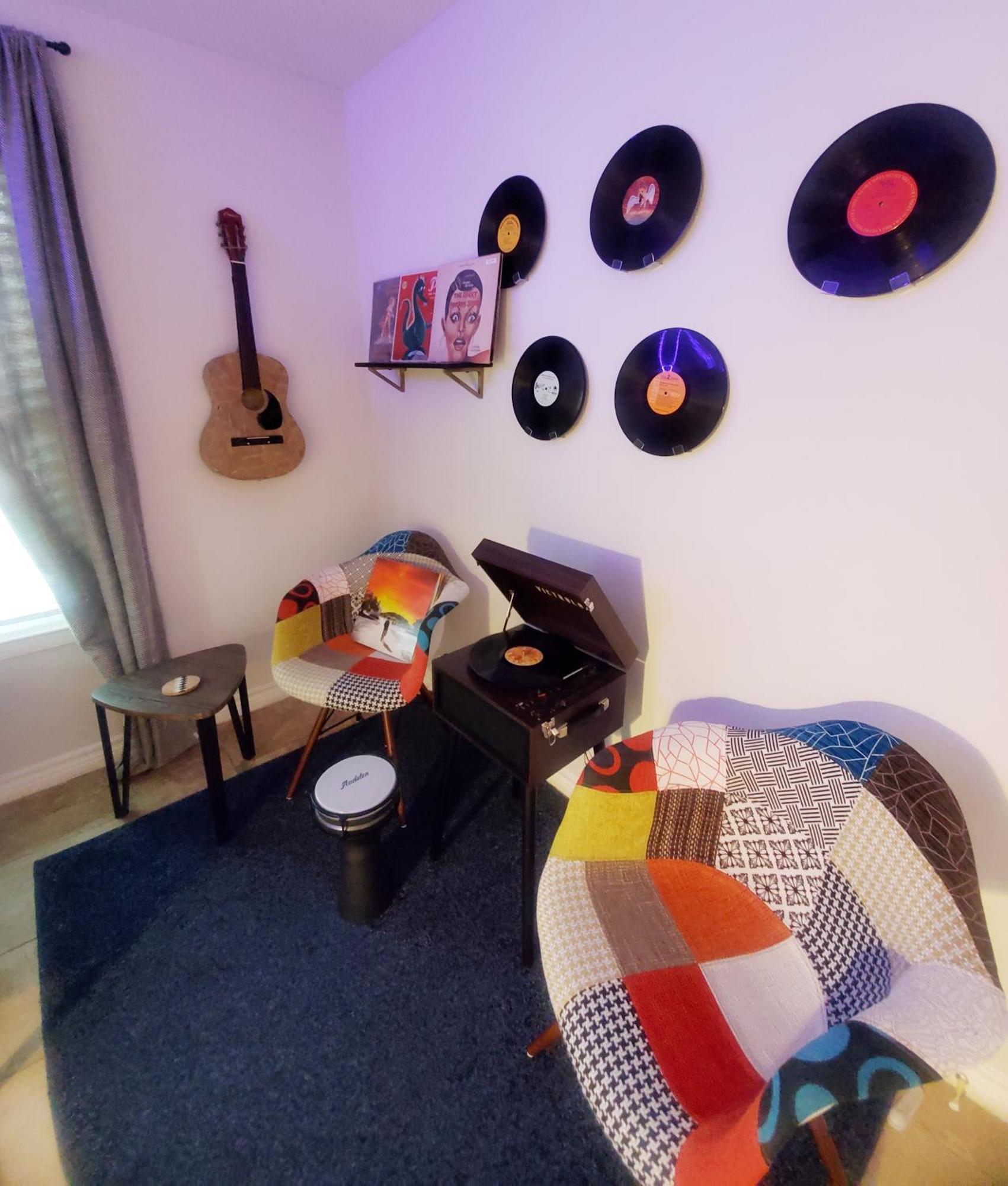 Austin Uncommon Room Rentals Exterior photo