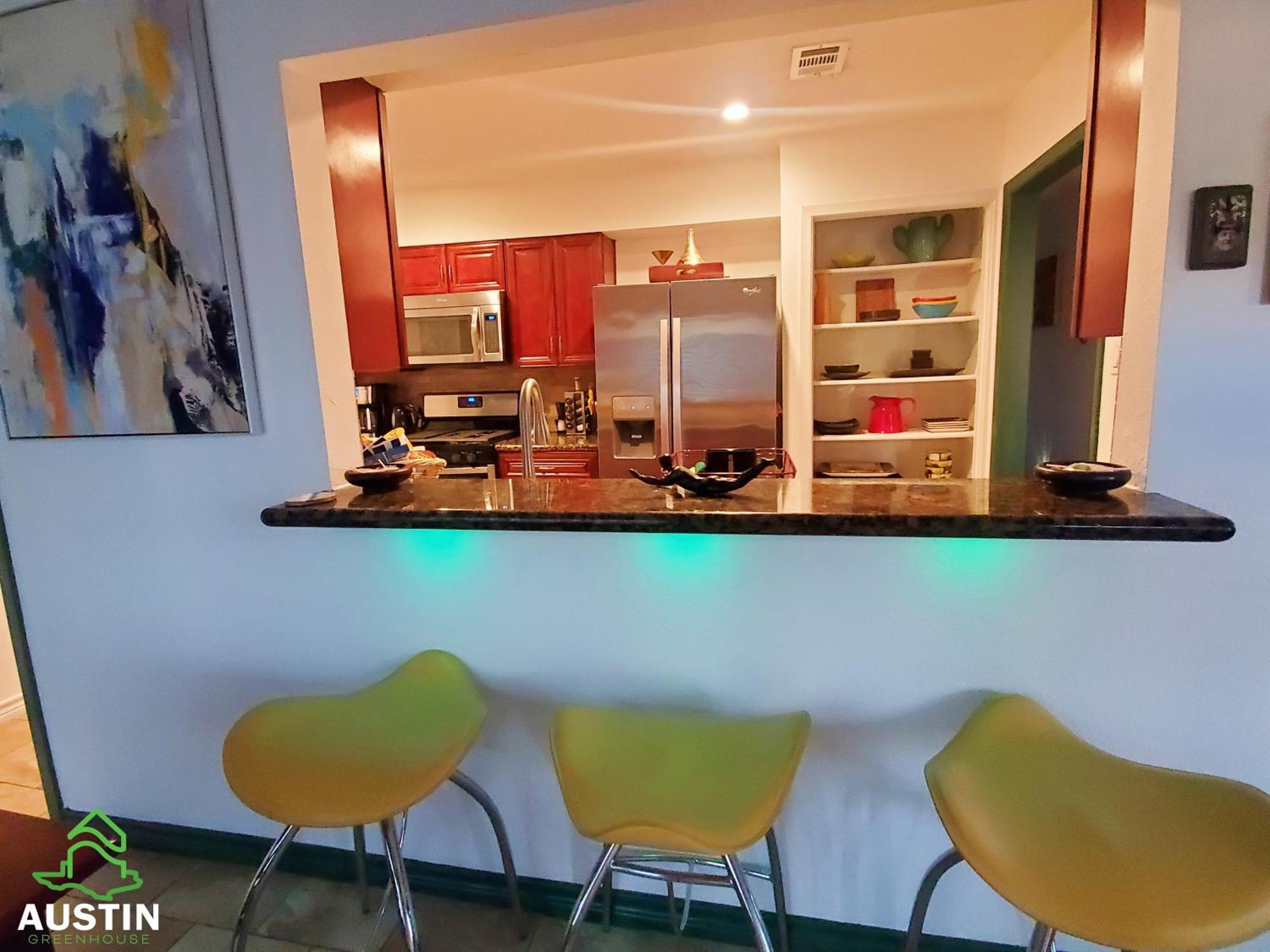 Austin Uncommon Room Rentals Exterior photo